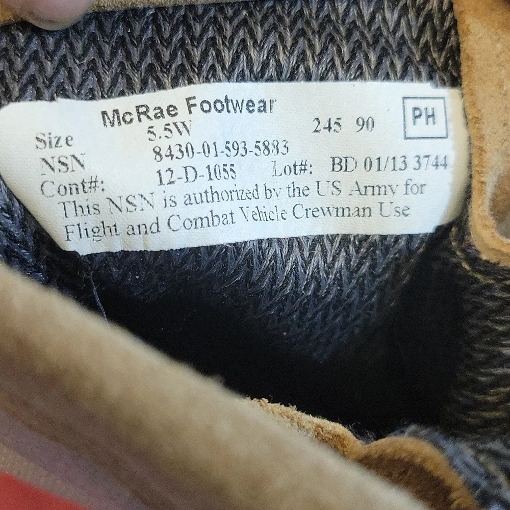 McRAE Gortex  Flight Combat Crewman Boots 5.5W NSN 8430-01-593-5883 Nwot